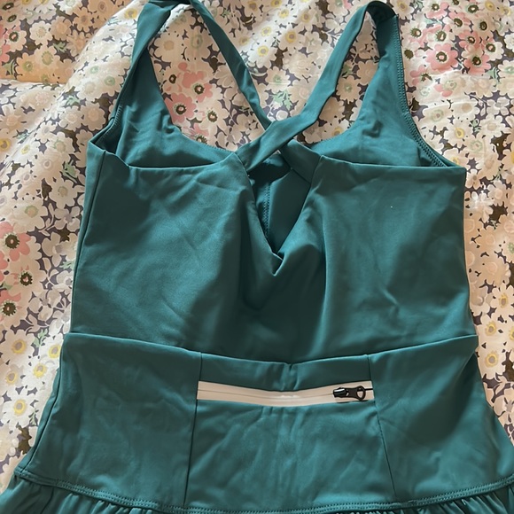 Green exercise/workout romper with cutout in the front. Pocket in the back! - Picture 4 of 6